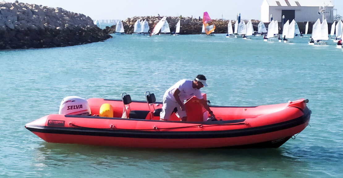 Gama de lanchas semirrígidas Cobra de 6 metros para recreo, pesca deportiva y apoyo en vela.