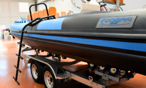 Escaleras Cobra Rib Boat