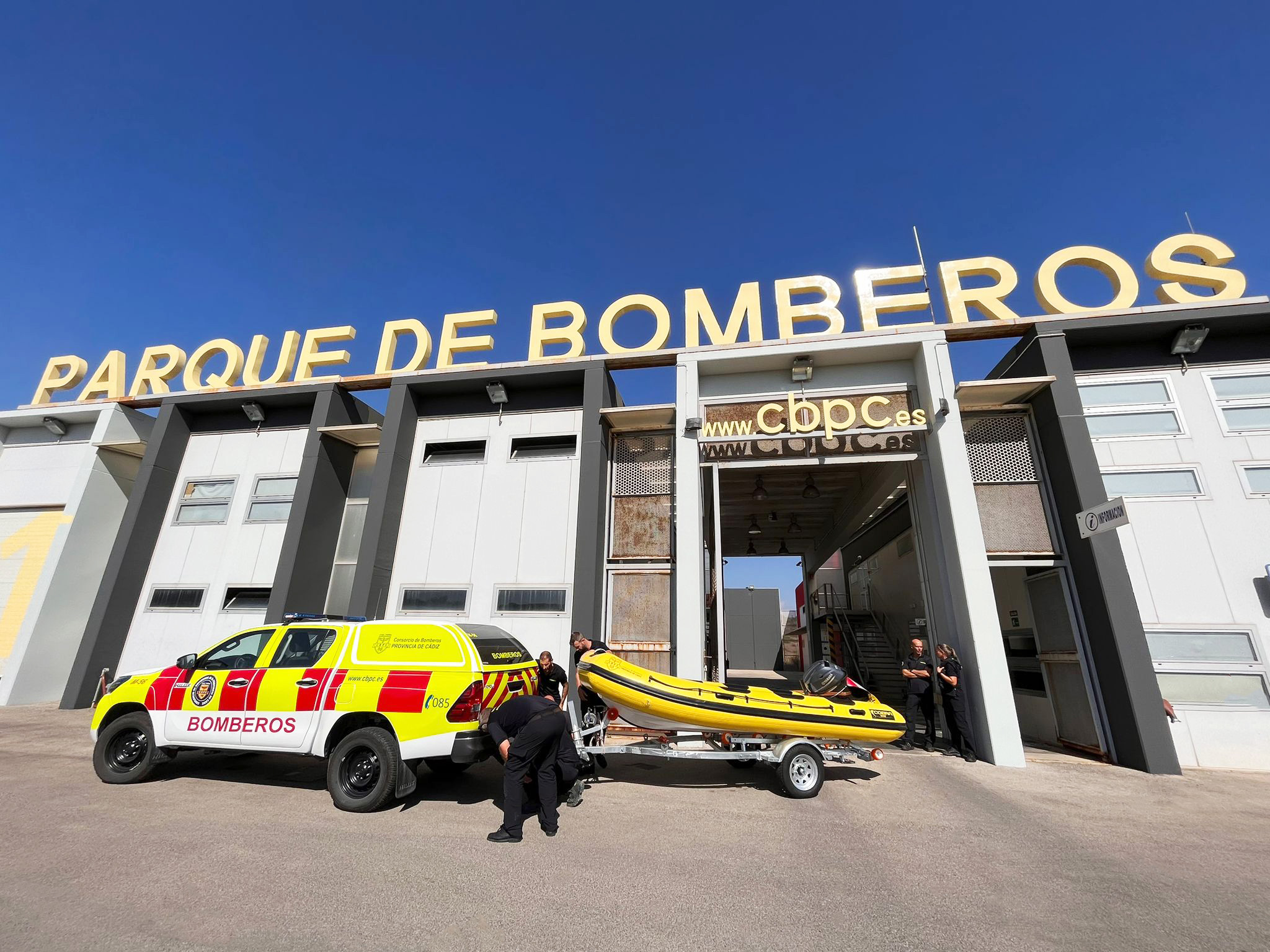 Semirrígidas Cobra hace entrega de 3 embarcaciones semirrígidas a los bomberos de la provincia de Cádiz - Entrega Algeciras