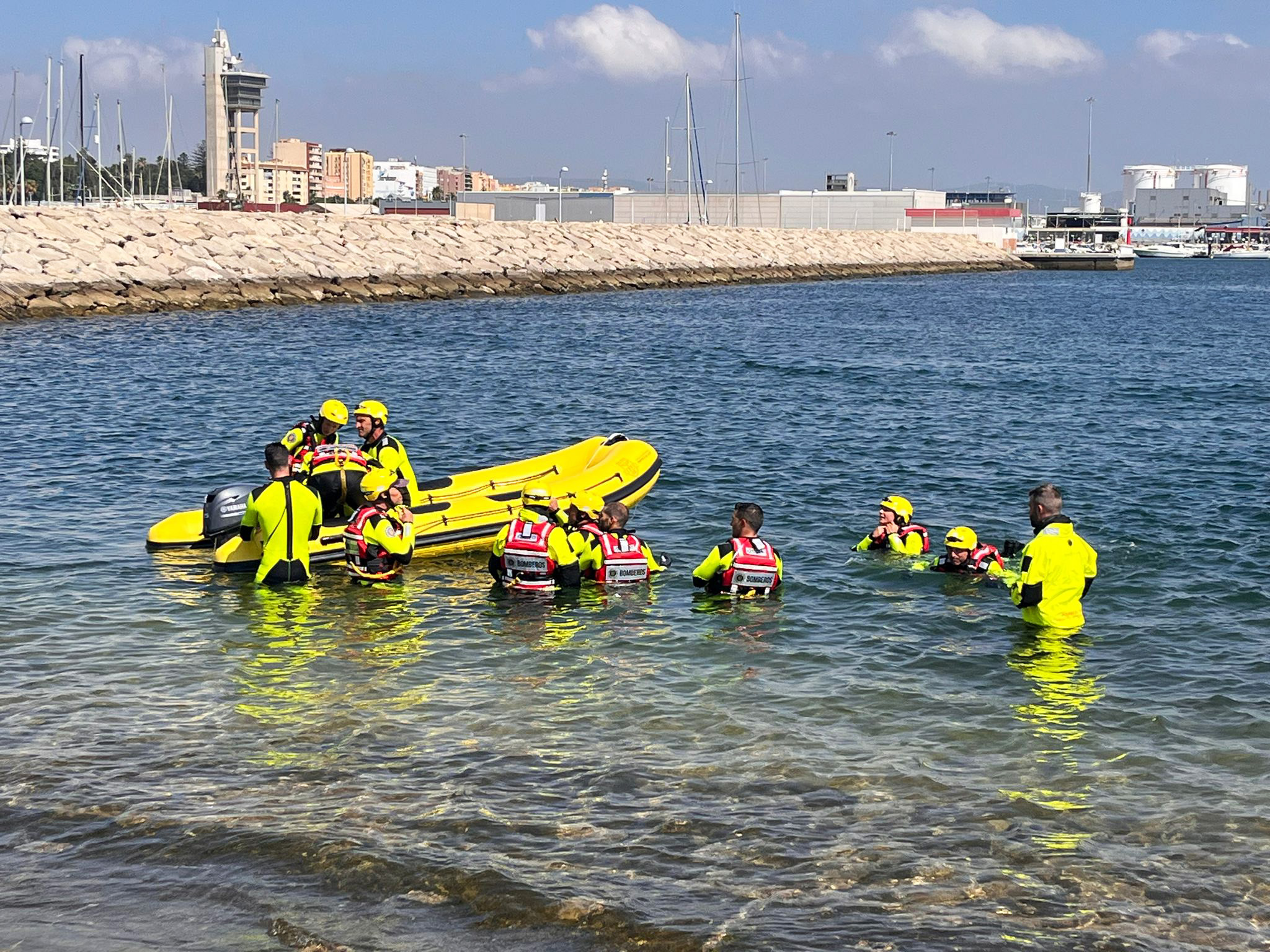 Semirrígidas Cobra hace entrega de 3 embarcaciones semirrígidas a los bomberos de la provincia de Cádiz - Entrega Algeciras