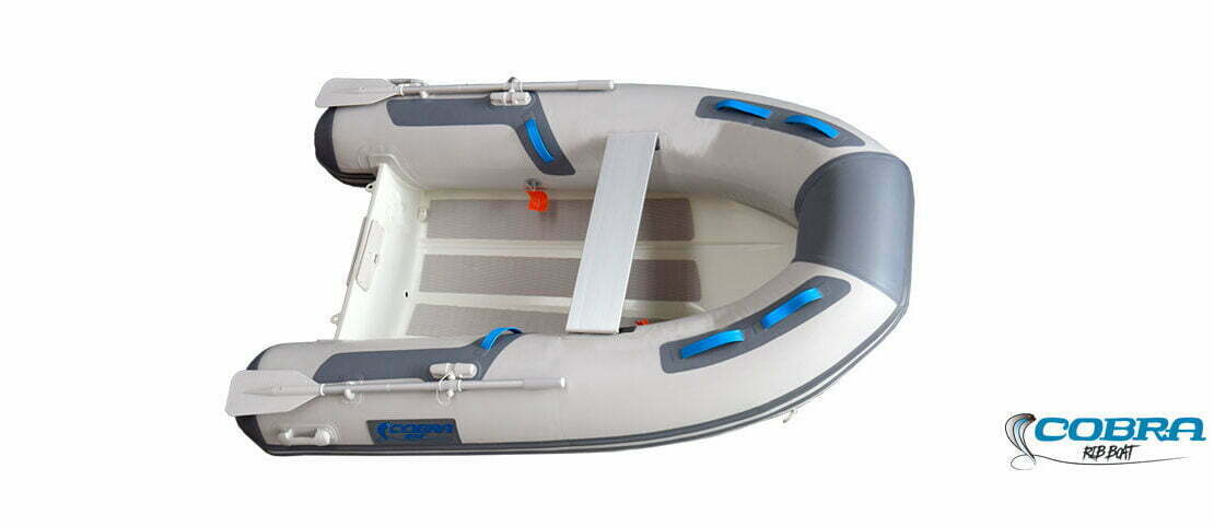 Embarcación semirrígida Cobra 250 ALU con casco de aluminio de 2,5mm y flotador de PVC.