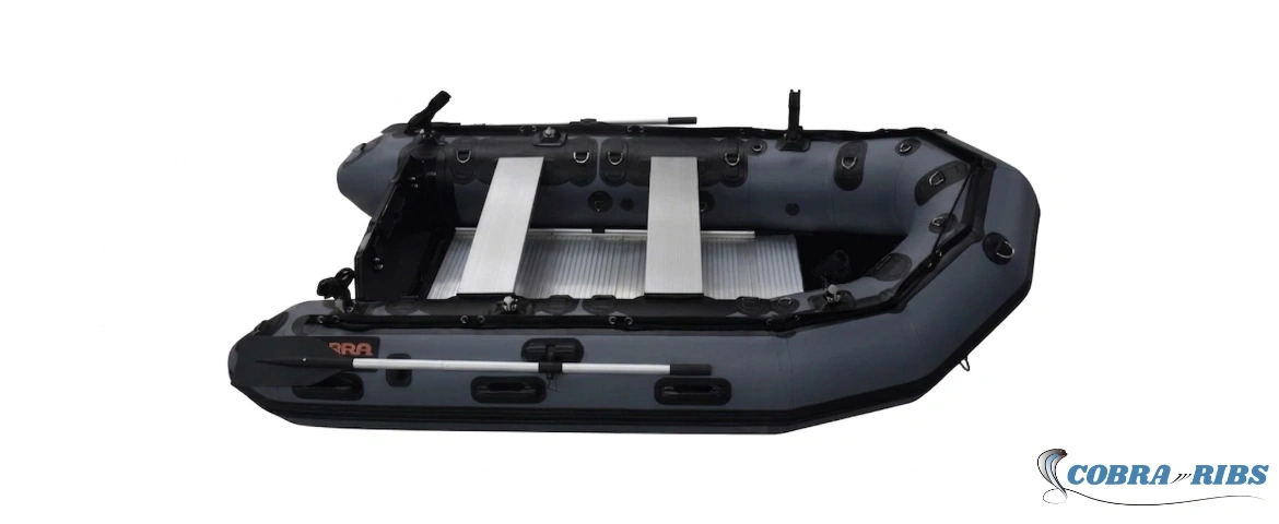 Embarcación neumática Cobra 300 Dingui con quilla hinchable, motorización hasta 15 CV y capacidad para 4 personas.