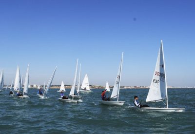 Gama de embarcaciones Cobra Sailing 510T, 550T y 580T en tejido Neopreno-Hypalon para entrenamiento de vela.