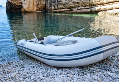 Qué neumática comprar para disfrutar de paseos y excursiones por el mar